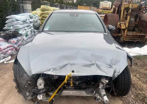 Mercedes-Benz Klasa C cena 52000 przebieg: 212000, rok produkcji 2018 z Warszawa małe 301